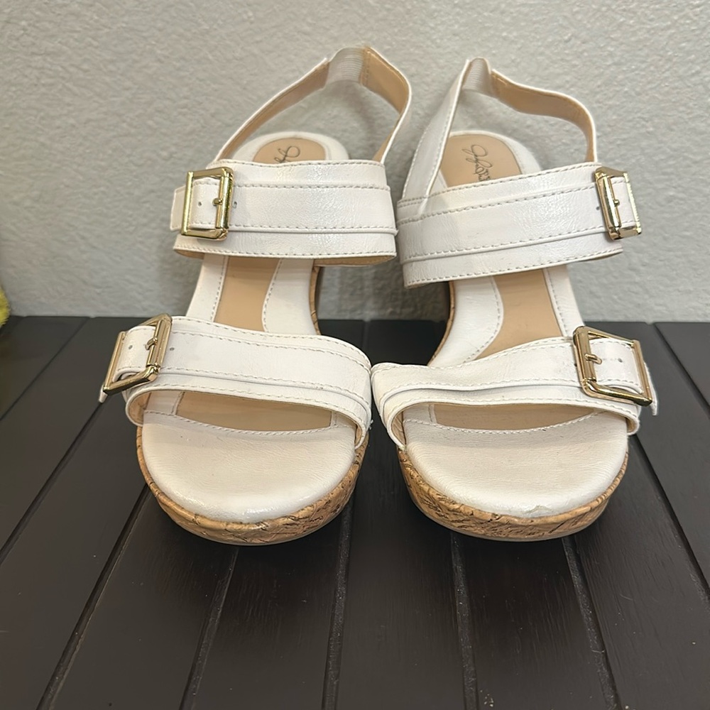 Jackyn Smith Sandals